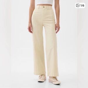Gap high-rise stride ankle, Cream Pants